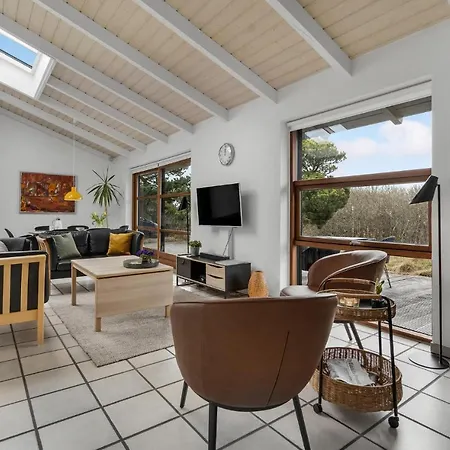 Holiday home Awesome In With Wifi *