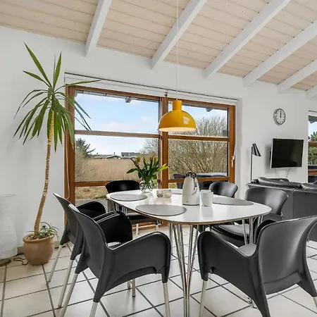 Feriehus Lækkert Hjem I Fanø Med Køkken Fanø